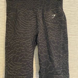 Snag these never worn Gym Shark athletic shorts!